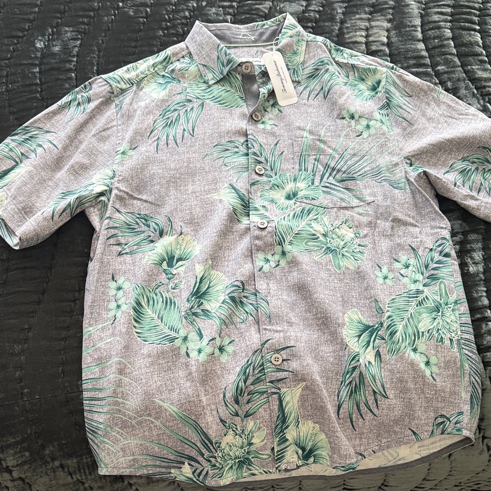 Men's Tommy Bahama Tropical Print Short Sleeve Shirt - Gray and Green